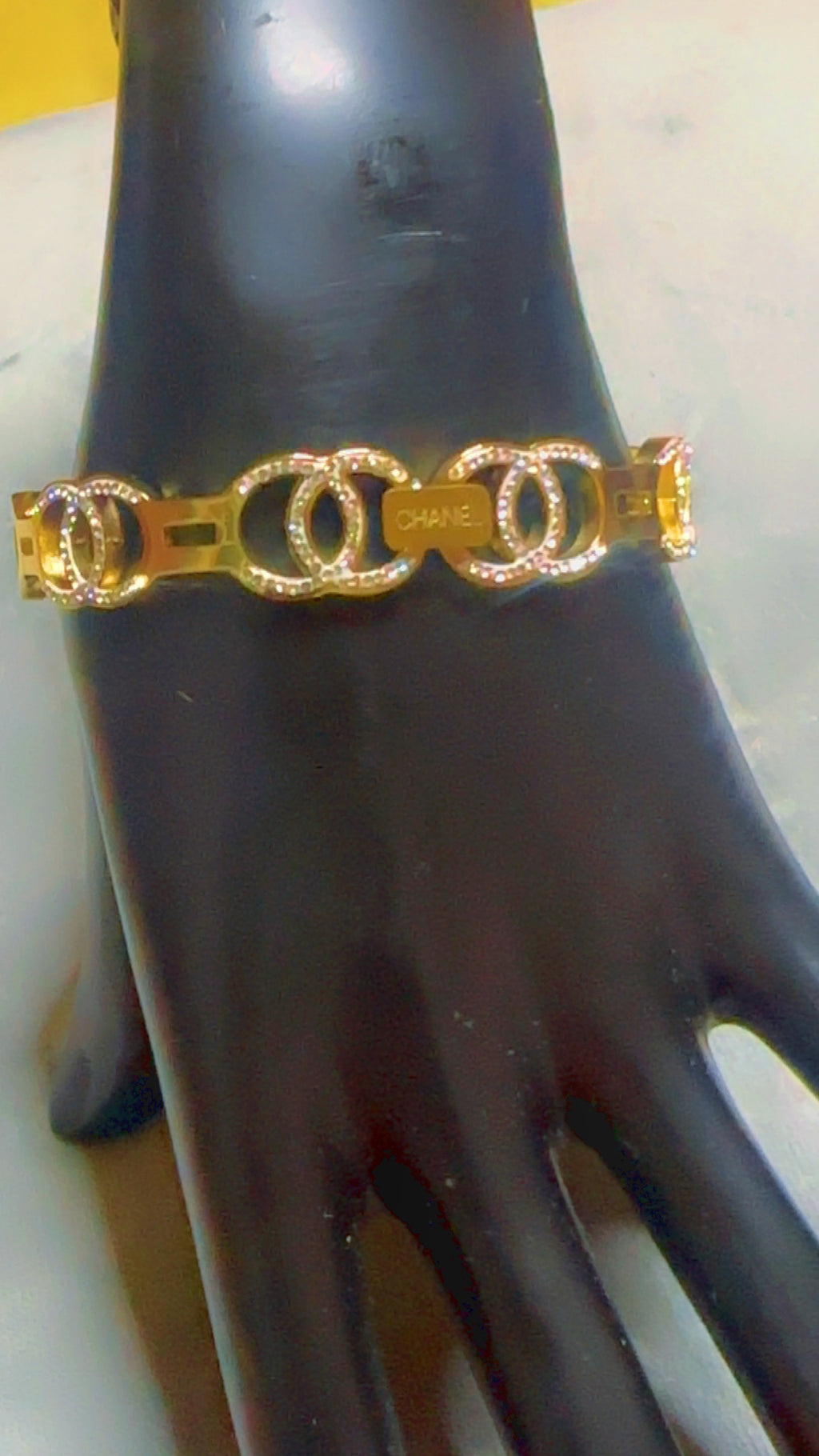 Bracelet