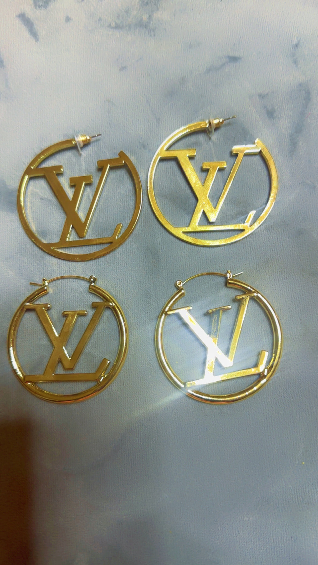 Ear rings