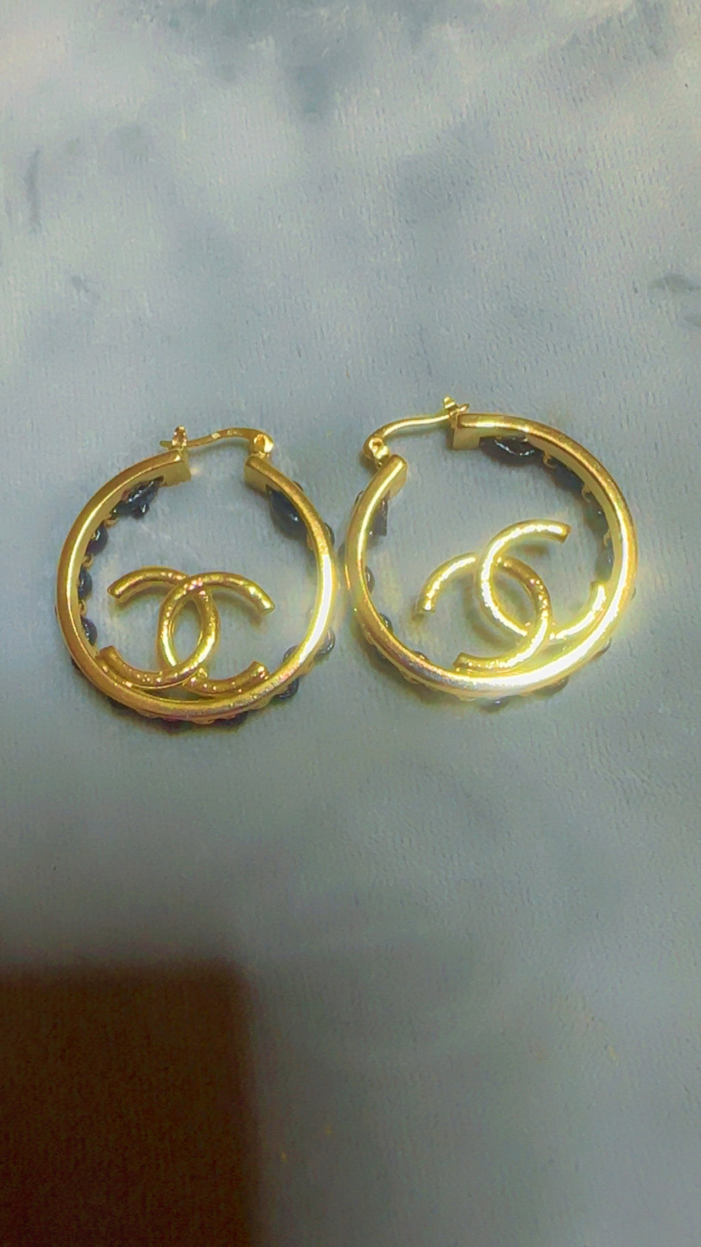 Ear rings